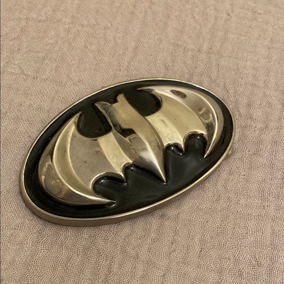 None Other - BATMAN Silver and Black Bat Emblem Belt Buckle